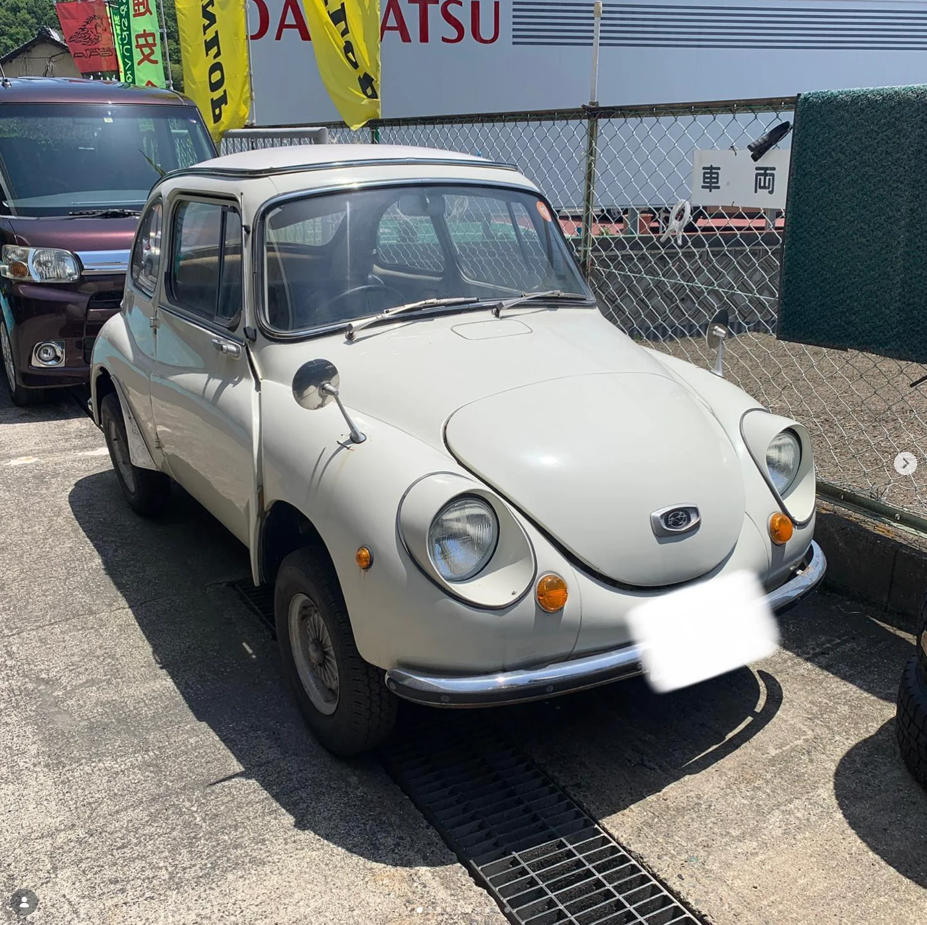 Instagram投稿2：塗装が完了した車両